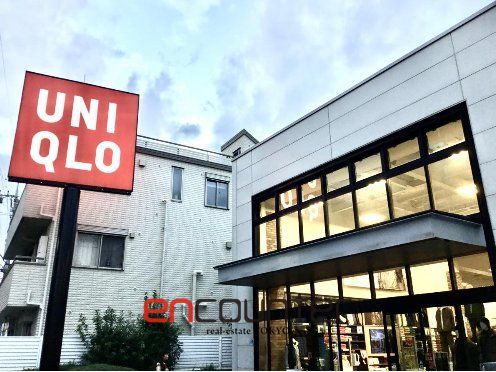 ショッピングセンター　ユニクロ杉並下井草店（ショッピングセンター）まで100m