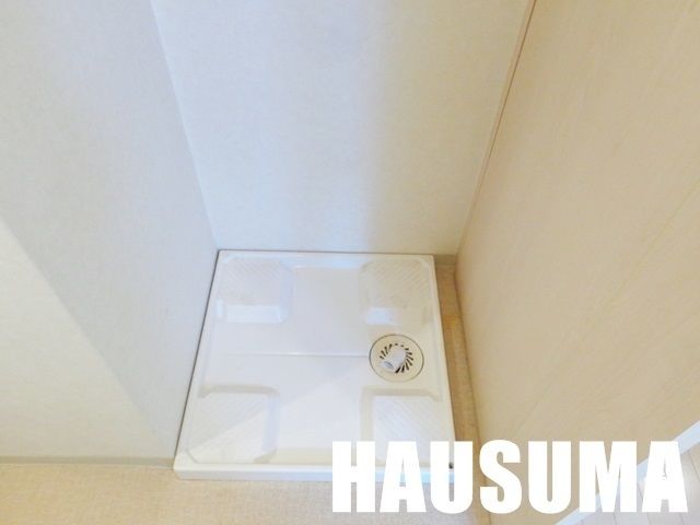 その他設備　室内洗濯機場