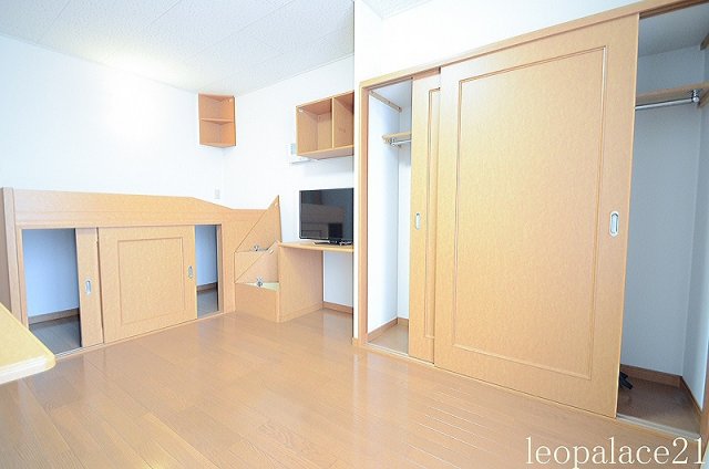 その他部屋・スペース　1Fフローリング2Fカーペット仕様