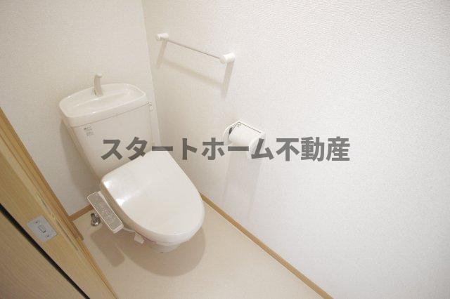 トイレ　ゆったりとした空間のトイレです
