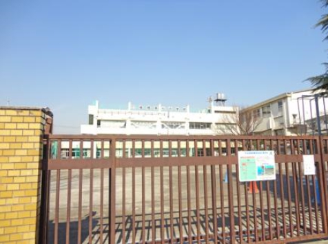 小学校　板橋第七小学校（小学校）まで433m