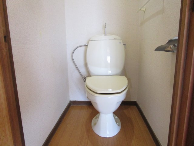 トイレ　同物件別部屋のお写真です※現況優先