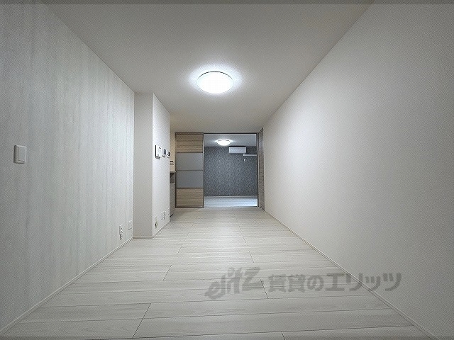 MeteorGrandの居間写真