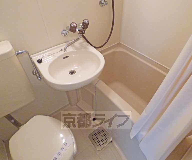 バス・シャワールーム　ユニットバスです。