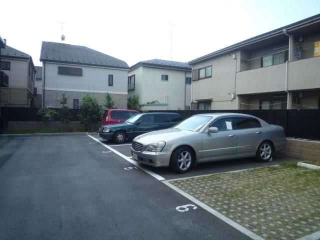 駐車場　★駐車場★