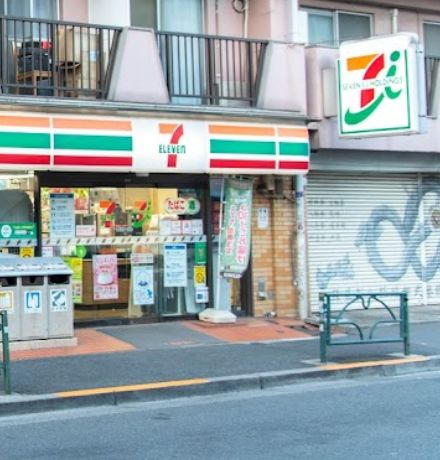 コンビニ　セブンイレブン 東高円寺店（コンビニ）まで396m