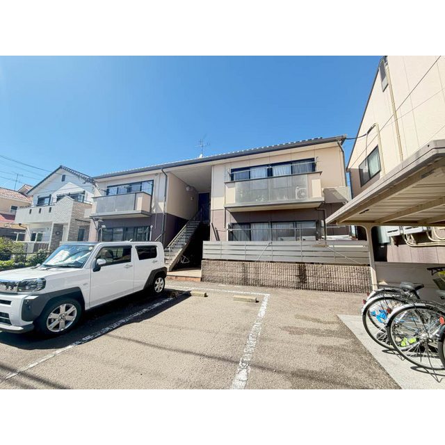 建物外観　Ｂ棟