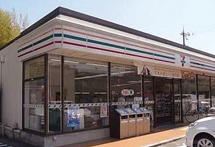 コンビニ　セブンイレブン 長岡京西ノ口店（コンビニ）まで580m