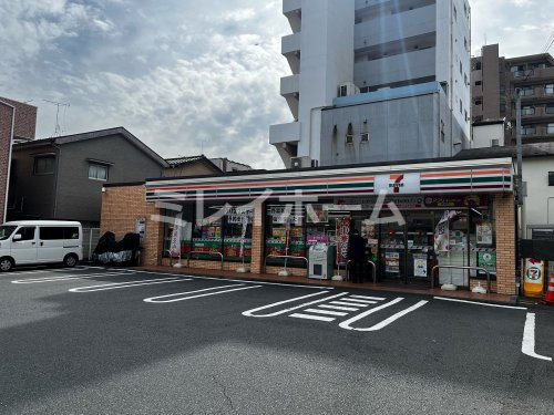 コンビニ　セブンイレブン 大田区本羽田1丁目店（コンビニ）まで467m