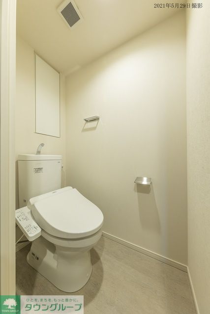 トイレ　※写真は同タイプ住戸です。