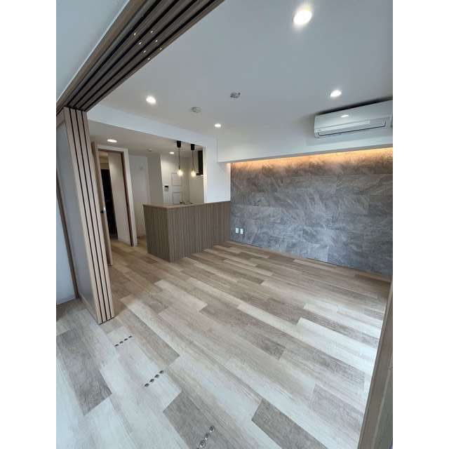 居室・リビング　別タイプ部屋　参考写真です