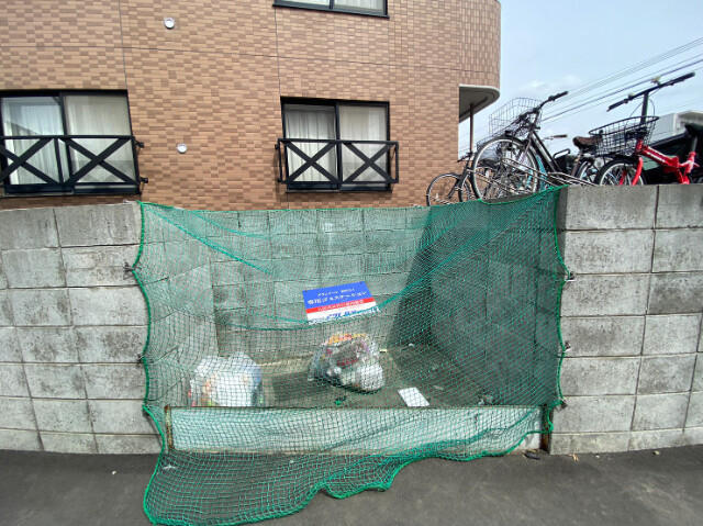 その他　ゴミ置き場その他