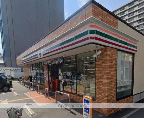 コンビニ　セブンイレブン（コンビニ）まで710m