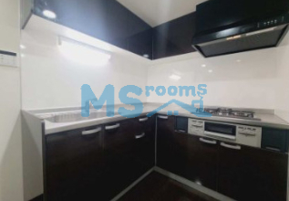 キッチン　コンパクトなキッチンで掃除もラクラク