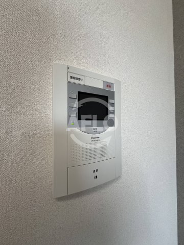 セキュリティ　プレサンスOSAKA西中島リエゾン　モニター付きインターホン