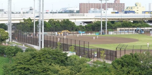 公園　潮見運動公園（公園）まで632m