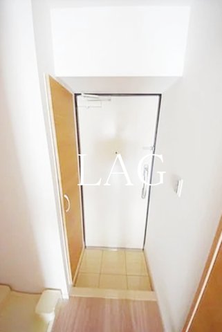 玄関　玄関です。