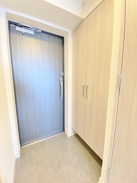 玄関　シューズＢＯＸ付・玄関