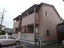 建物外観　2003年2月築 木造2階建
