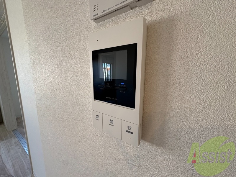セキュリティ　ＴＶモニター付インターホンです。来客者の顔が見えるので安心！