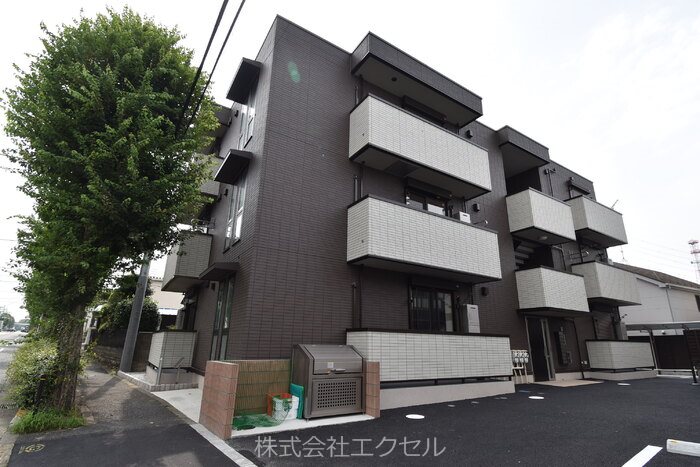 建物外観　閑静な住宅街です。