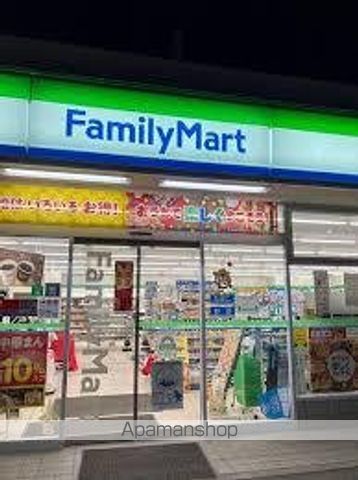 コンビニ　ファミリーマート石神井台六丁目店（コンビニ）まで628m