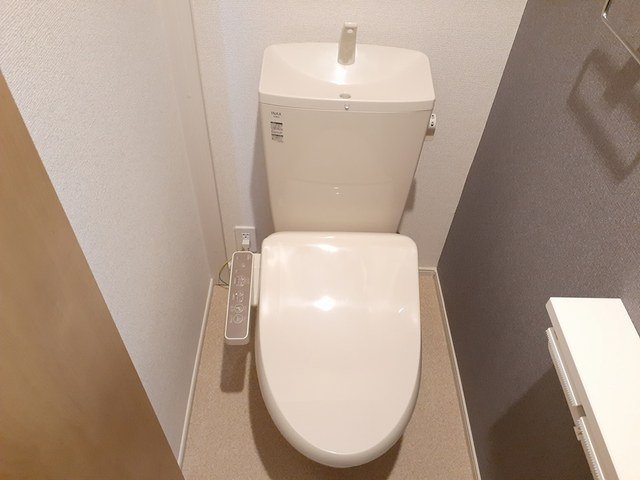 トイレ　トイレもきれいです
