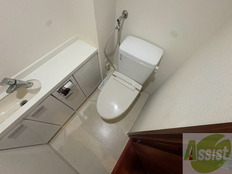 トイレ　トイレです。ウォシュレット付を探している方、おすすめです！
