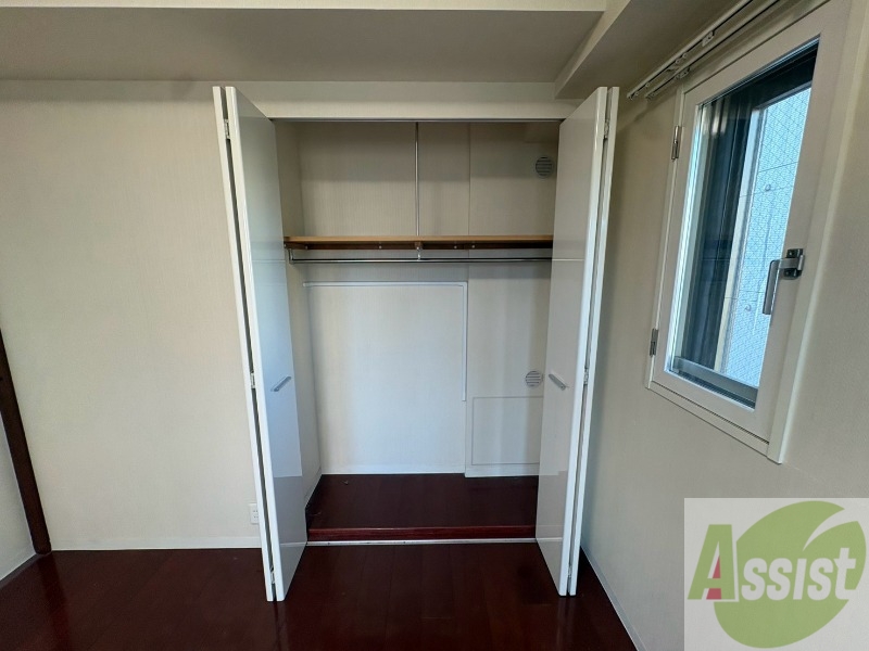 収納　収納もバッチリあるのでお部屋が片付きますよ！