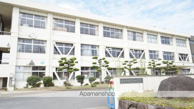 小学校　倉敷市立琴浦西小学校（小学校）まで3029m
