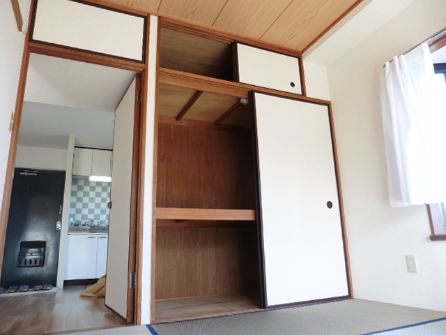 収納　※写真は他号室です