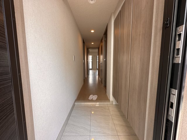 玄関　同一タイプです。