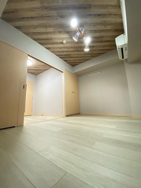 居室・リビング　別号室参考画像