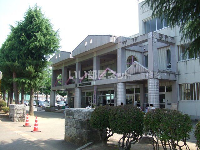 小学校　長岡市立栖吉小学校（小学校）まで1683m