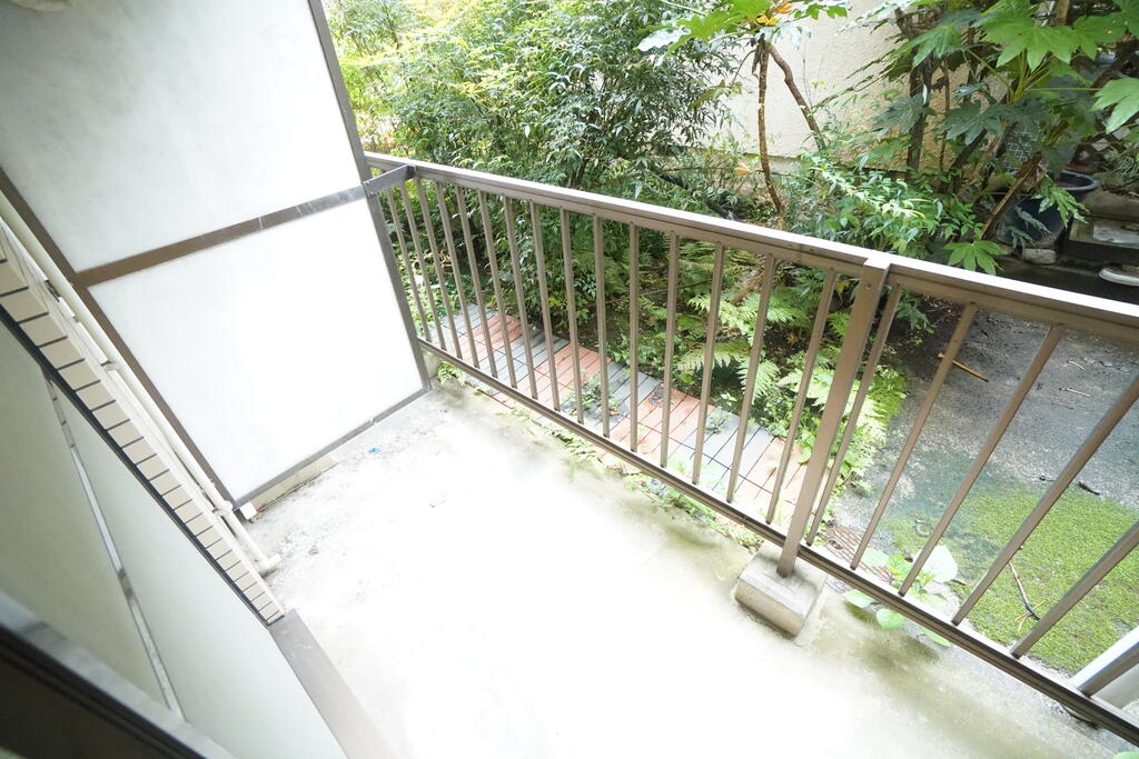 バルコニー　※同物件別号室の参考写真です。