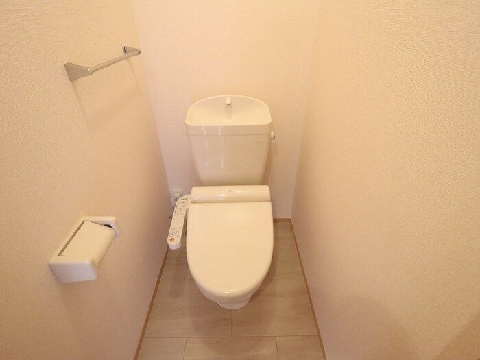 トイレ　コンパクトで使いやすいトイレです