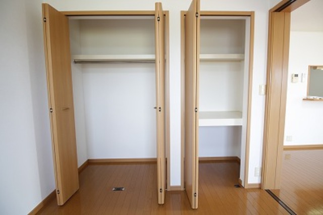 収納　※別号室の写真です。