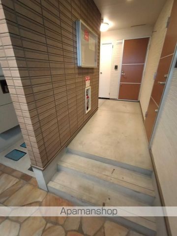ＪＲ片町線 徳庵駅 徒歩8分 3階建 築11年の外観写真