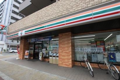 コンビニ　セブンイレブン 大阪深江北2丁目店（コンビニ）まで565m