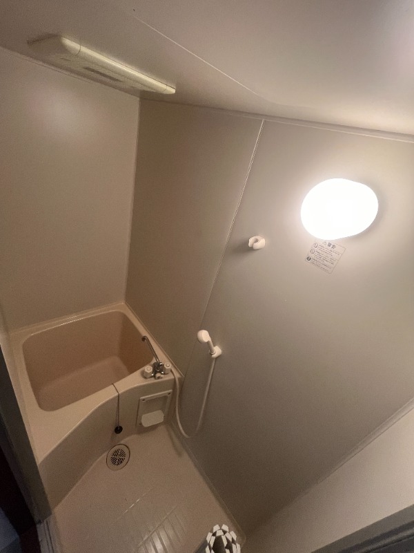 バス・シャワールーム　別部屋参考写真