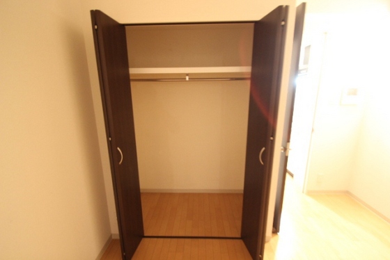 収納　※別部屋の写真です