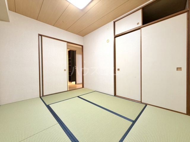 パインズマンション君津サウスタワーの内装写真