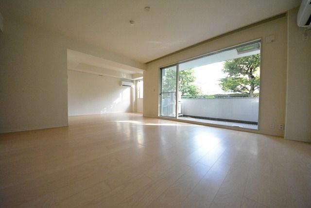 居室・リビング　★別号室参考写真★