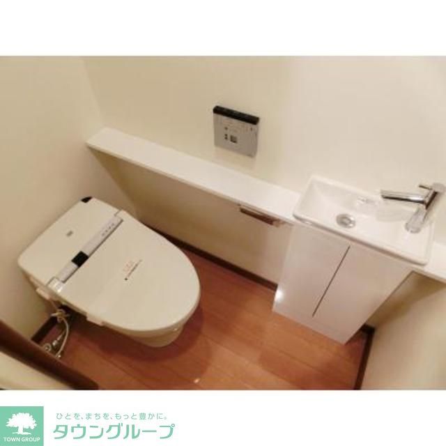 トイレ　※写真は同タイプ住戸です。