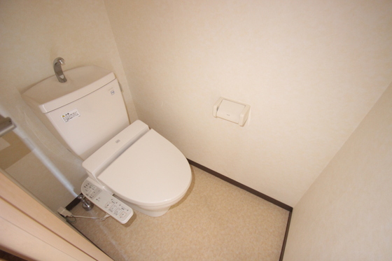 トイレ　※別部屋の写真です