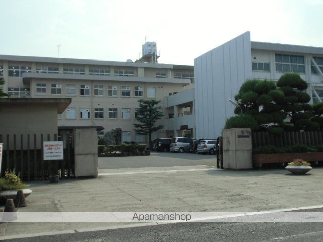 高校・高専　岡山南高校（高校・高専）まで1849m