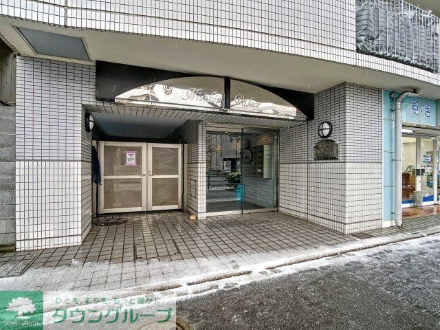 エントランス　エントランス