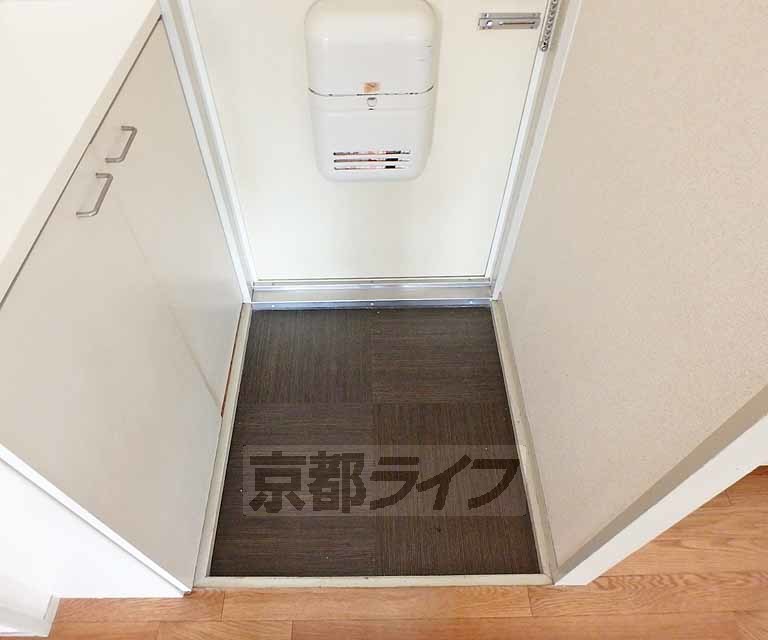 玄関　玄関ホールです