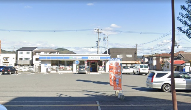 コンビニ　ローソン　広畑東新町店（コンビニ）まで100m