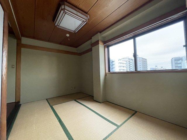 居室・リビング　ゆったりとくつろげる和室です